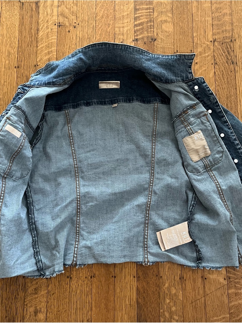Kut from the Kloth Kara Denim Jacket - Picture 5 of 11